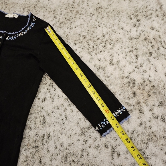 Casual Corner SZ M Floral Embroidered Silk Blend Clueless Preppy Accent Sweater - Picture 10 of 12